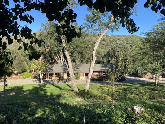 QUEEN’S INN BY THE RIVER - Updated January 2025 - 102 Photos & 90 ...