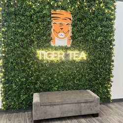 Tiger Tea - Decor