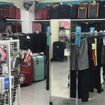 dd's DISCOUNTS - Discount Store Near Me - San Diego, California