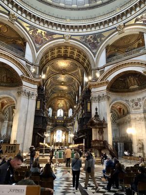 Leeds Castle by null