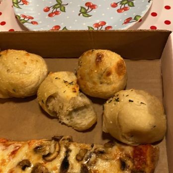 Boomerang Pizza Kitchen - Pizza Near Me - Milton, Florida