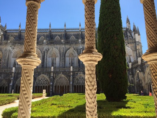 Batalha Monastery by null