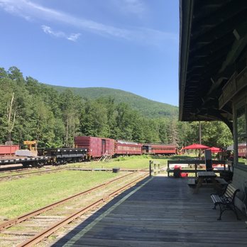 Rail Explorers - Catskills Division - Waiting to begin - Tours Near Me - Phoenicia, New York