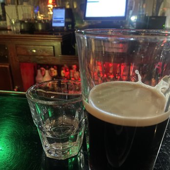 Gino's North Pizzeria - Guinness. - Pizza Near Me - Chicago, Illinois Gino's North Pizzeria - Guinness. - Pizza Near Me - Chicago, Illinois