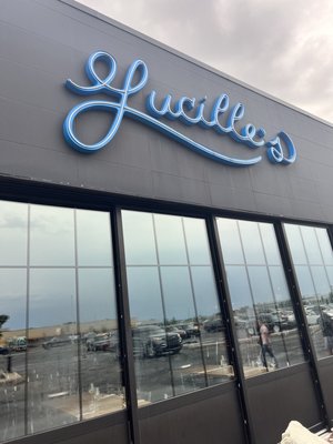 Lucille's Laval by null