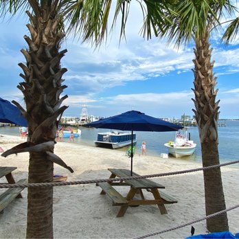 Avenue Pub - Orange Beach - American Near Me - Orange Beach, Alabama