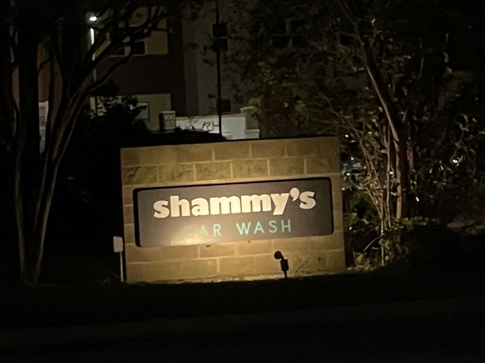 SHAMMY’S CAR WASH Updated August 2024 12 Photos 1351 Nicholson Dr, Baton Rouge, Louisiana