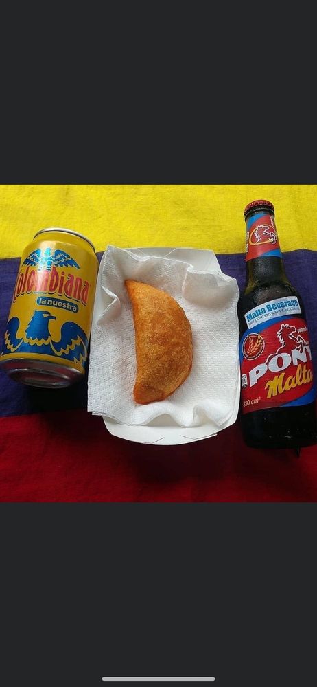 La Empanada Y Más