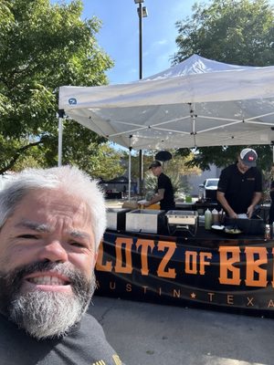 Lotz of BBQ by null