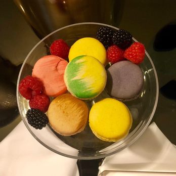 The Michelangelo - Macaroons - Hotels Near Me - New York, New York The Michelangelo - Macaroons - Hotels Near Me - New York, New York