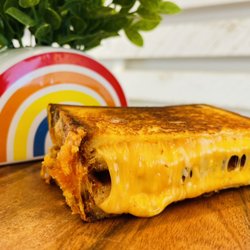 Aloha Melt Waikiki - Four Cheese Melt