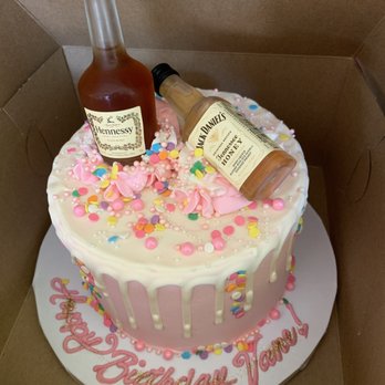 Jazmin's Bakery & Donuts - Soooo cute ! Cake for a 21st - Bakeries Near Me - San Fernando, California Jazmin's Bakery & Donuts - Soooo cute ! Cake for a 21st - Bakeries Near Me - San Fernando, California