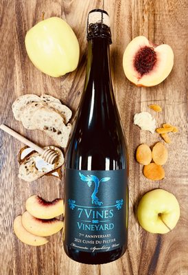 7 Vines Vineyard and Winery by null