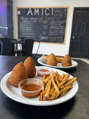 Amici-Chicago by null