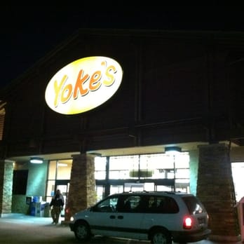 Yoke's Fresh Market - Sandpoint - the front of the store - Grocery Near Me - Sandpoint, Idaho Yoke's Fresh Market - Sandpoint - the front of the store - Grocery Near Me - Sandpoint, Idaho