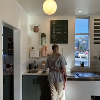 Banter Ice Cream - Inside - Ice Cream & Frozen Yogurt Near Me - Abbotsford, British Columbia Banter Ice Cream - Inside - Ice Cream & Frozen Yogurt Near Me - Abbotsford, British Columbia