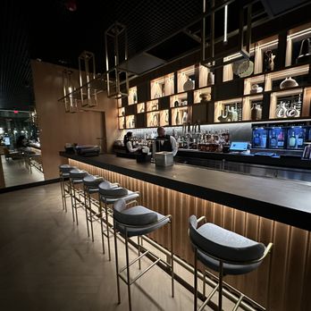 Chima Steakhouse - Bar Area - Steakhouses Near Me - Orlando, Florida Chima Steakhouse - Bar Area - Steakhouses Near Me - Orlando, Florida