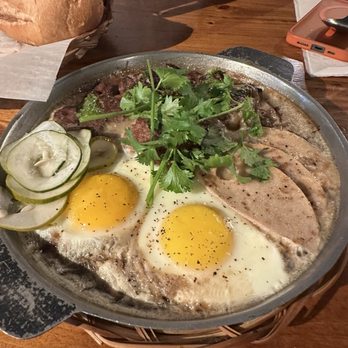Vang Coffee Bar - Coffee & Tea Near Me - Quincy, Massachusetts Vang Coffee Bar - Coffee & Tea Near Me - Quincy, Massachusetts