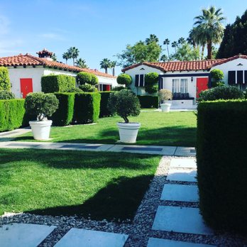 Chi Chi Restaurant - Breakfast & Brunch Near Me - Palm Springs, California Chi Chi Restaurant - Breakfast & Brunch Near Me - Palm Springs, California