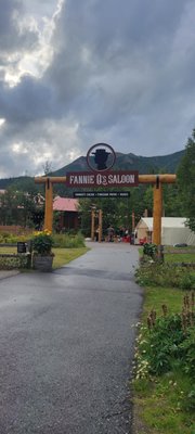 Fannie Q's Saloon - Denali Princess Lodge by null