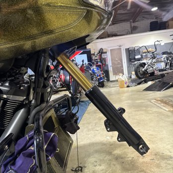 Full throttle Moto - +2 Front Forks on a New 2026 FLTRXS - Motorcycle Repair Near Me - Rancho Cucamonga, California Full throttle Moto - +2 Front Forks on a New 2026 FLTRXS - Motorcycle Repair Near Me - Rancho Cucamonga, California