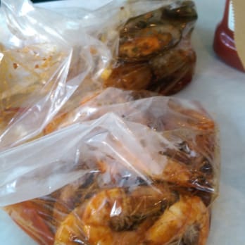 Let's Sea - Mussel and shrimp in cajun sauce - Seafood Near Me - South Gate, California Let's Sea - Mussel and shrimp in cajun sauce - Seafood Near Me - South Gate, California