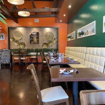 Mama M Sushi - Interior of the place - Japanese Near Me - Pasadena, California Mama M Sushi - Interior of the place - Japanese Near Me - Pasadena, California