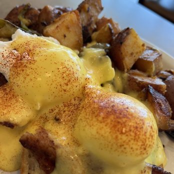 Bill's Cafe - Eggs Benedict* with avocado - Breakfast & Brunch Near Me - San Jose, California Bill's Cafe - Eggs Benedict* with avocado - Breakfast & Brunch Near Me - San Jose, California