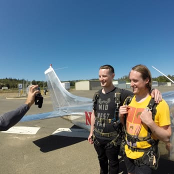 NorCal Skydiving - Skydiving virgins - Skydiving Near Me - Cloverdale, California