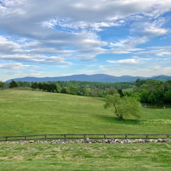 Forest Oaks - Bed & Breakfast Near Me - Natural Bridge, Virginia Forest Oaks - Bed & Breakfast Near Me - Natural Bridge, Virginia