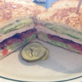 Min's Kitchen - Chicken Avocado club with pepper jack cheese - American Near Me - Concord, California