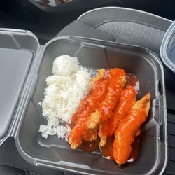 Vinny’s Cafe - Sweet and sour chicken - to go