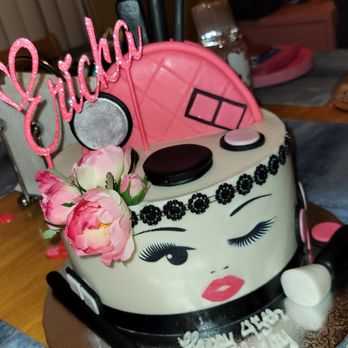 Lesley's Creative Cakes - Bakeries Near Me - MESA, Arizona Lesley's Creative Cakes - Bakeries Near Me - MESA, Arizona