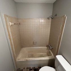 Back To New Resurfacing And Repairs - My tub before