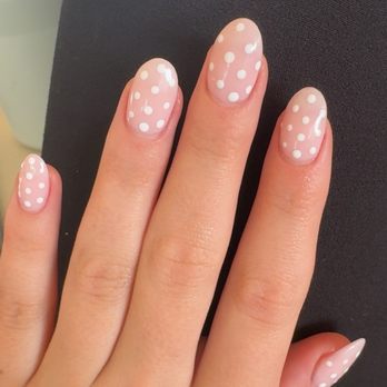 Kiara Nail Spa - Nail Salons Near Me - Evanston, Illinois