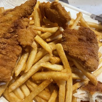 Crawfish Noodle & Grill - Cajun/Creole Near Me - Modesto, California