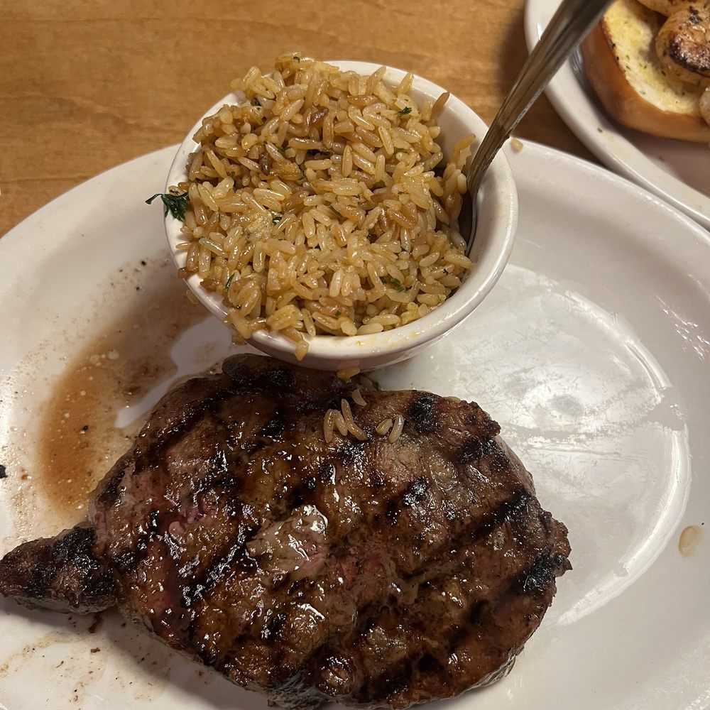 Texas Roadhouse - 12oz New York Strip and Seasoned Rice - Steakhouses Near Me - Coon Rapids, Minnesota