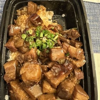 XLB Kitchen - Glutinous rice with pork in bamboo -- good, but no bamboo (??) ... - Szechuan Near Me - Cupertino, California XLB Kitchen - Glutinous rice with pork in bamboo -- good, but no bamboo (??) ... - Szechuan Near Me - Cupertino, California