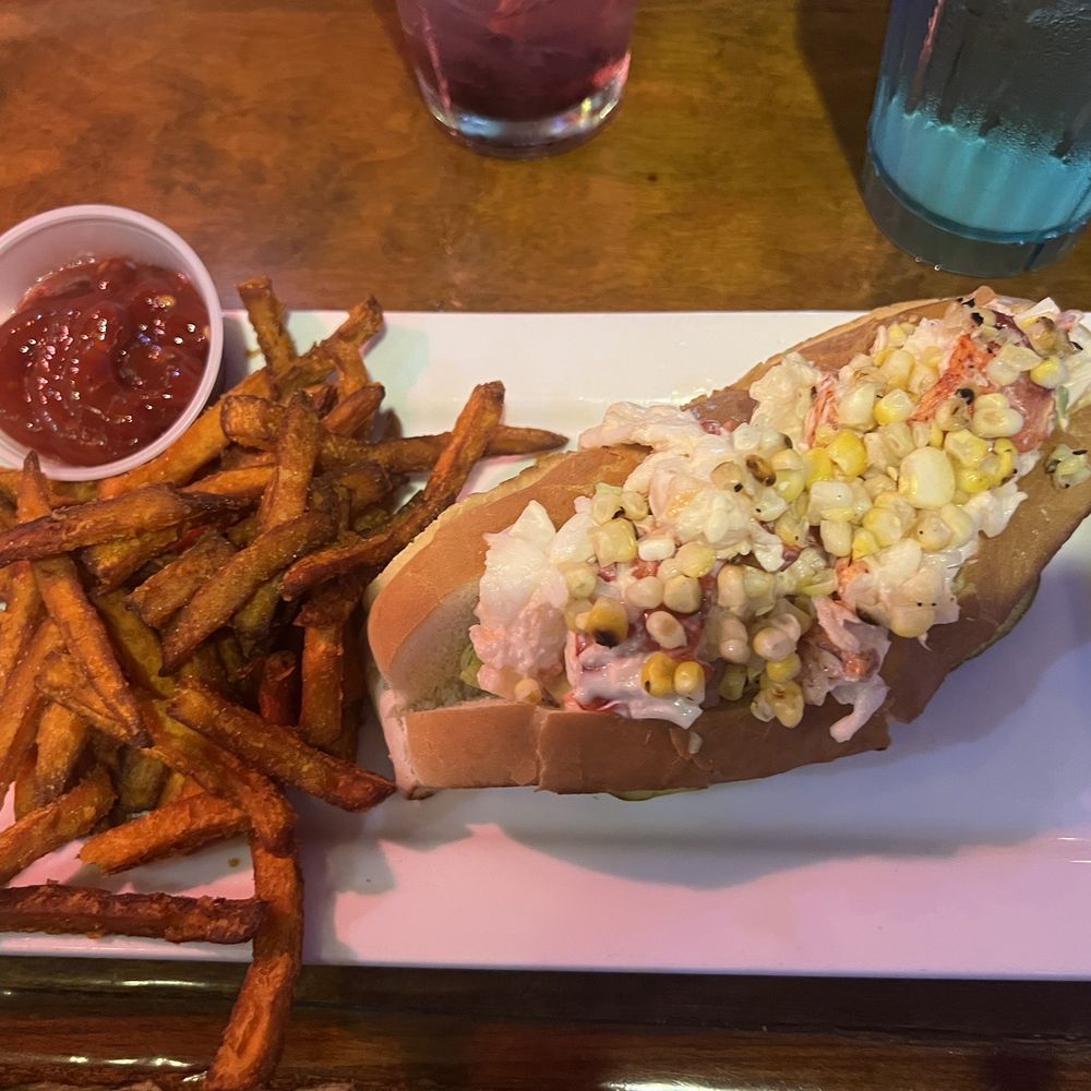 Geddy's - Geddy's "Maine" Lobster Roll and sweet potato fries - Seafood Near Me - Bar Harbor, Maine
