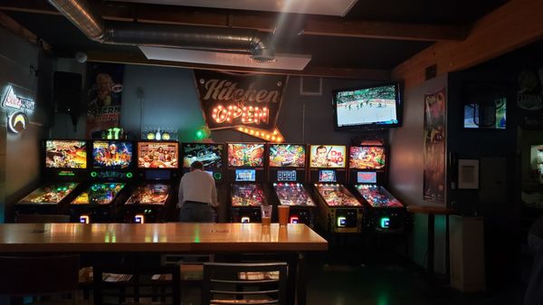 Brewski's Bar & Arcade by null