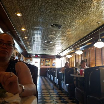 Moonlite Diner - Diners Near Me - Hollywood, Florida Moonlite Diner - Diners Near Me - Hollywood, Florida
