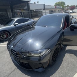 Windshield tint