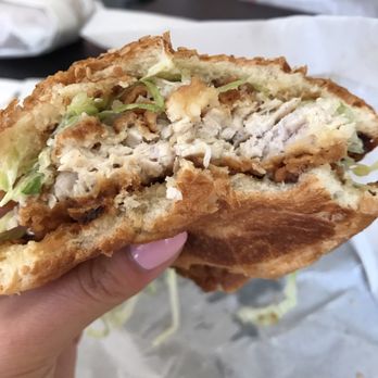 Cutty's - Sandwiches Near Me - Brookline, Massachusetts