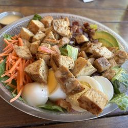 101 Grill & BBQ - Cobb salad, amazingly fresh chicken with a wonderful smoky flavor.