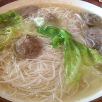 Chi Cafe - Meatball Vermicelli Noodle Soup. Simple yet delicious! - Hong Kong Style Cafe Near Me - Chicago, Illinois Chi Cafe - Meatball Vermicelli Noodle Soup. Simple yet delicious! - Hong Kong Style Cafe Near Me - Chicago, Illinois