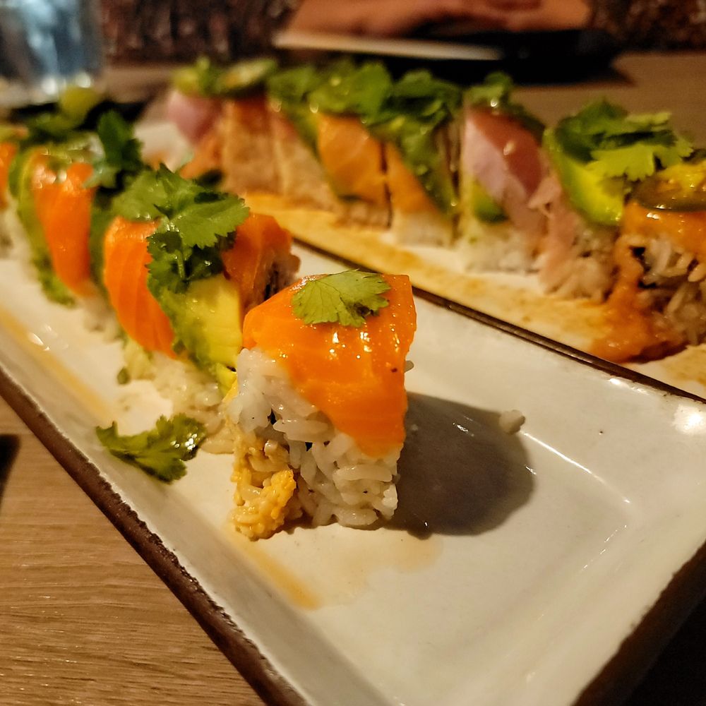 Sushi Lounge - Poway - Sushi Bars Near Me - Poway, California