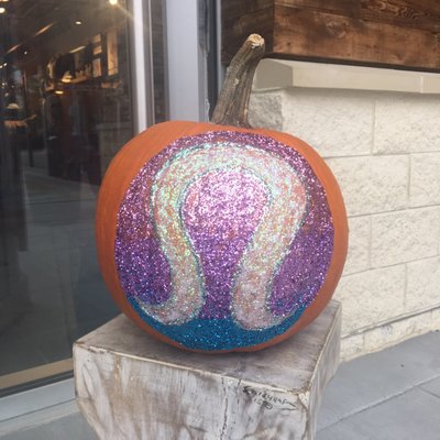 lululemon by null