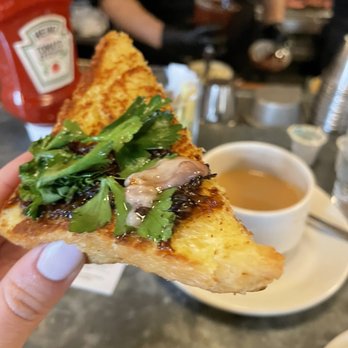 Au Cheval - Bars Near Me - Chicago, Illinois
