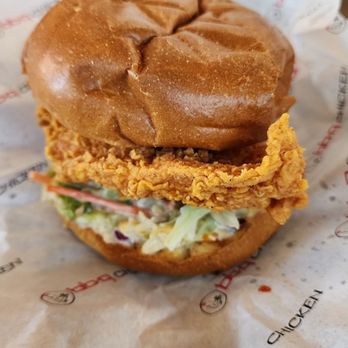 bb.q Chicken El Cajon - Spicy Fried Chicken Sandwich - Chicken Shop Near Me - San Diego, California bb.q Chicken El Cajon - Spicy Fried Chicken Sandwich - Chicken Shop Near Me - San Diego, California