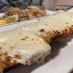 Agrusa's Italian Restaurant - Cheese bread